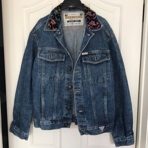 Guess Vintage Denim Jacket with Embroidered Velvet Collar Size Medium